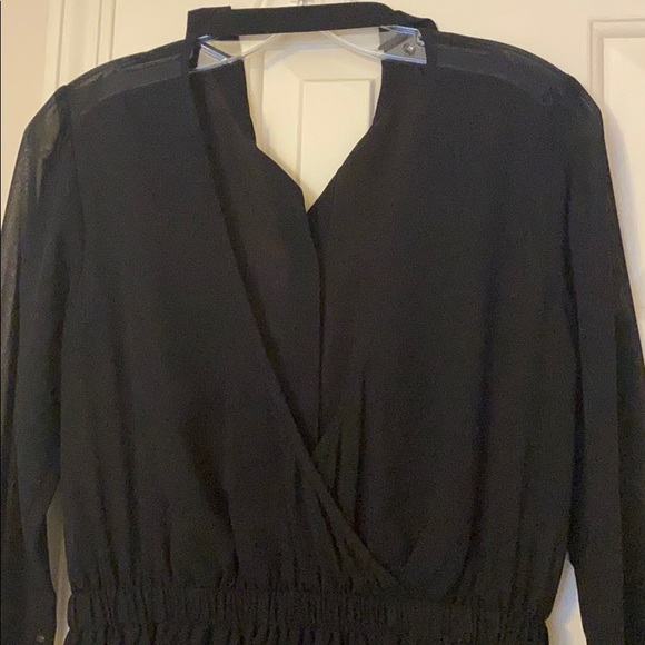 BCBGeneration black button up dress. Worn once - Picture 4 of 5